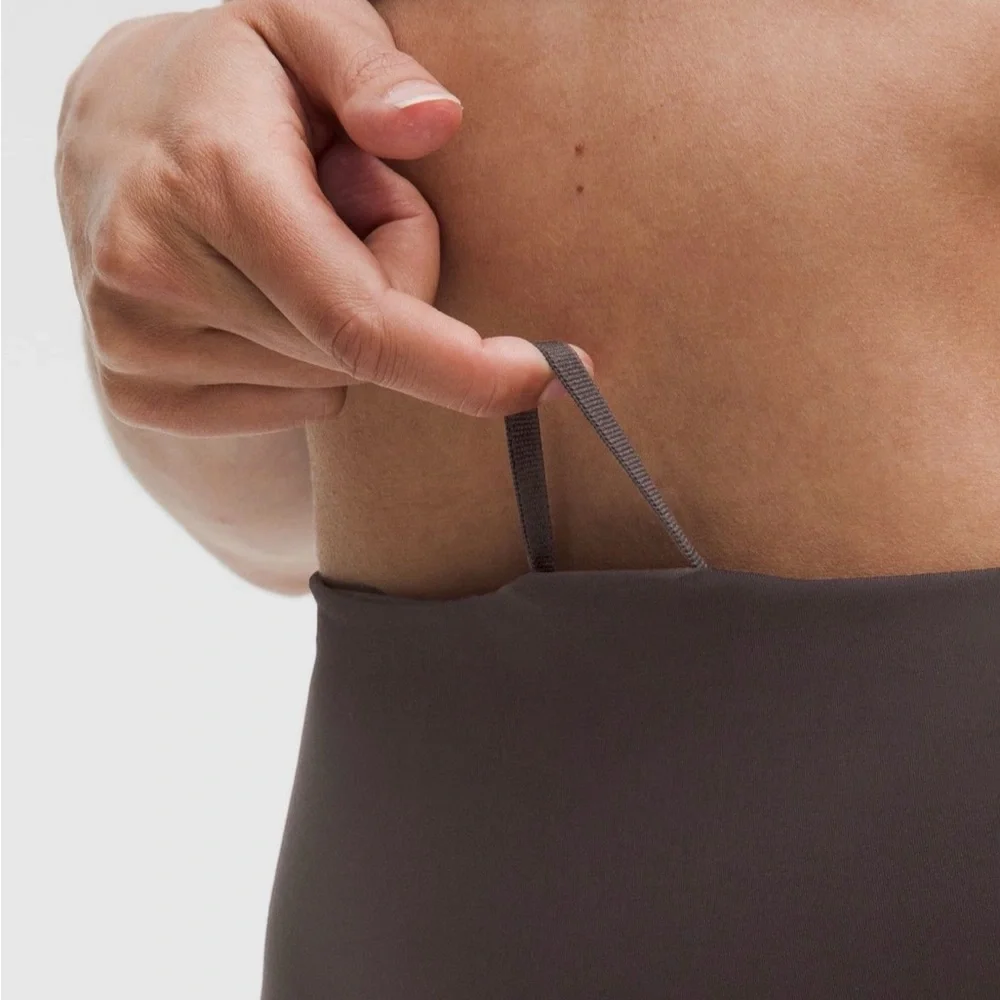 Lululemon Wunder Train HR Tight 28” - Picture 4 of 10